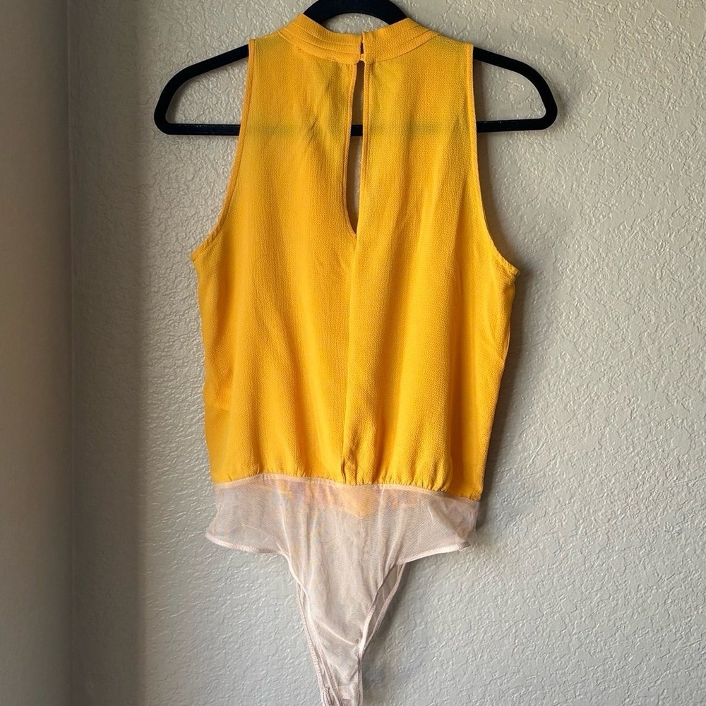 Lush yellow Halter Bodysuit Size Medium - Picture 6 of 11